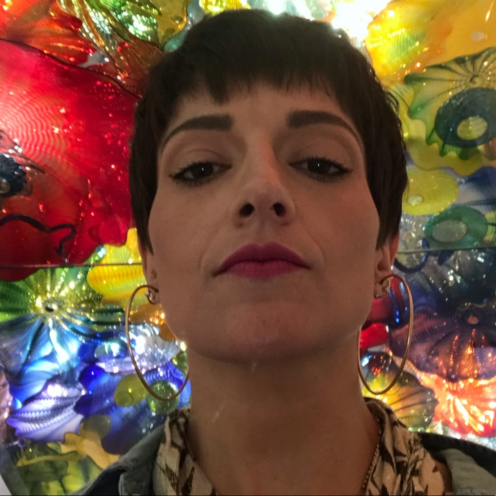 Meet your Posher, Jennifer